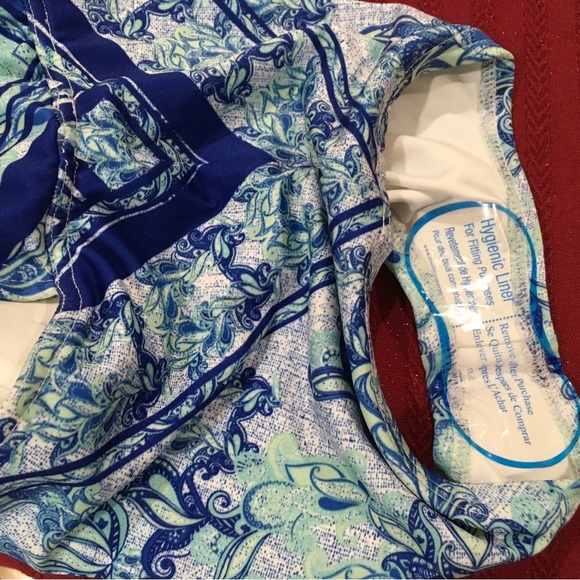 Rococo Women’s XS Paisley One Piece Halter Swimwear Swimsuit Blue Sexy New - Picture 6 of 6